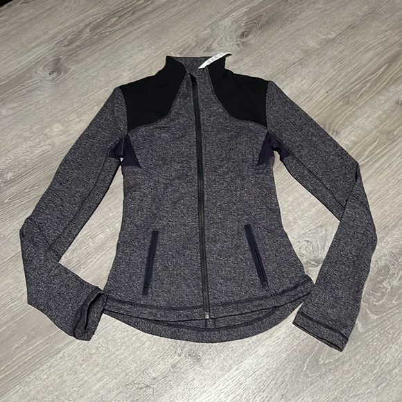 Lululemon Forme Jacket - Picture 2 of 13